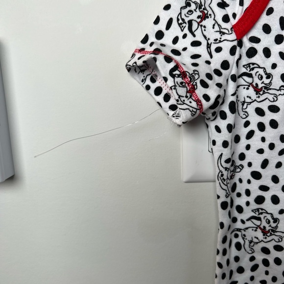 Disney Baby 101 Dalmatians Print One Piece Bodysuit Diaper Shirt 18 Months - Picture 3 of 5